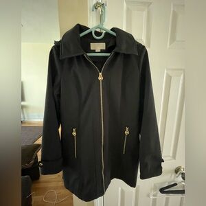 Michael Kors 30” jacket w/button off hood. Soft lining. Size S